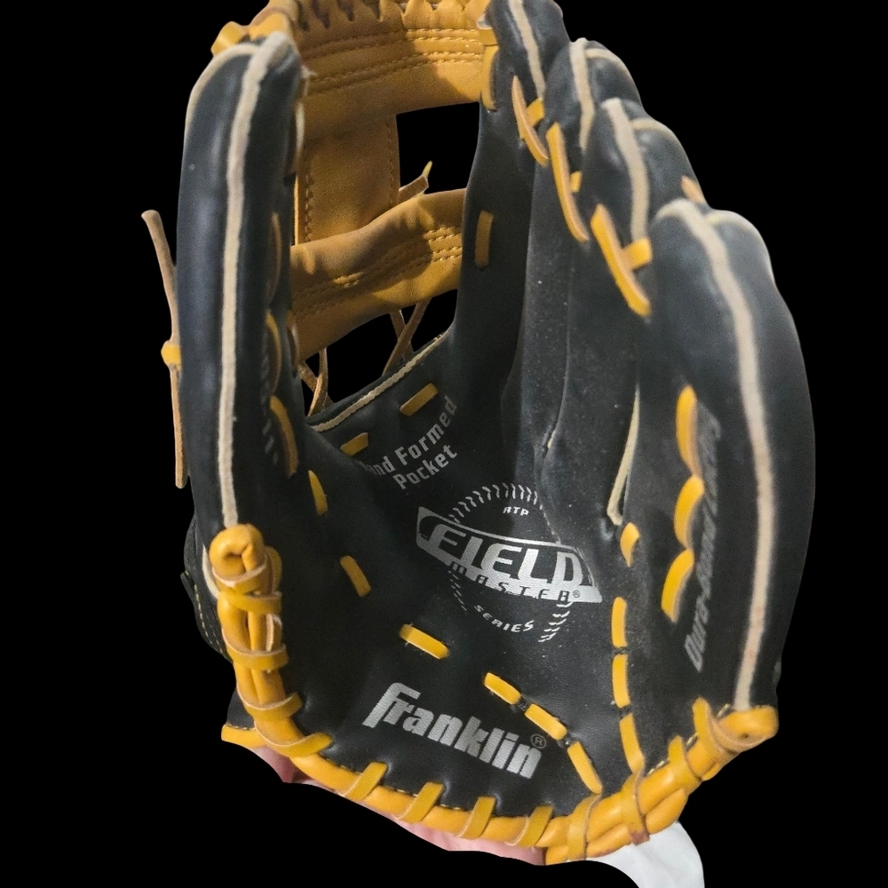 Franklin Fieldmaster Yputh Black and Tan Baseball Glove - Picture 2 of 8